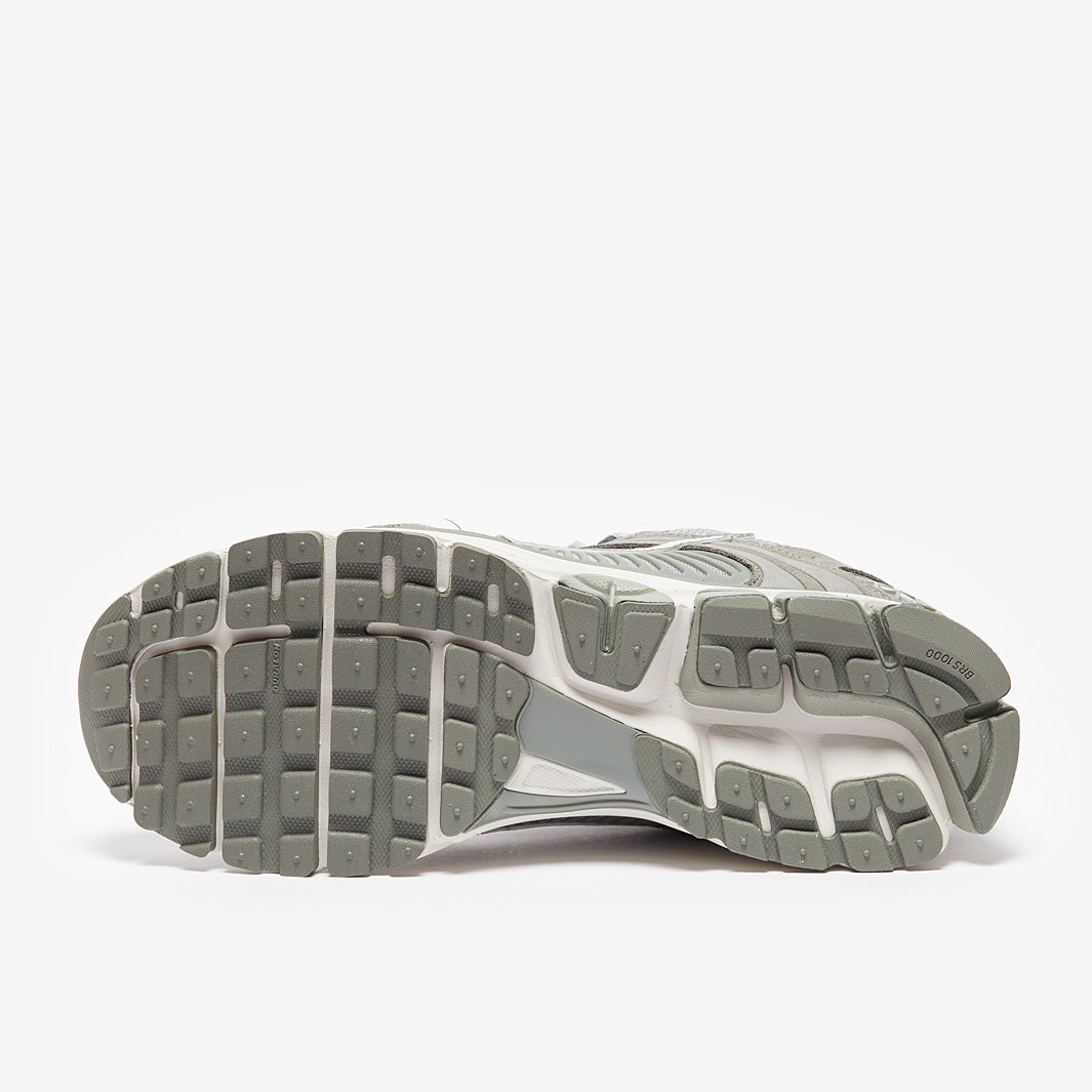 Nike Sportswear Zoom Vomero 5