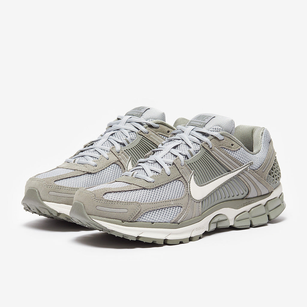 Nike Sportswear Zoom Vomero 5