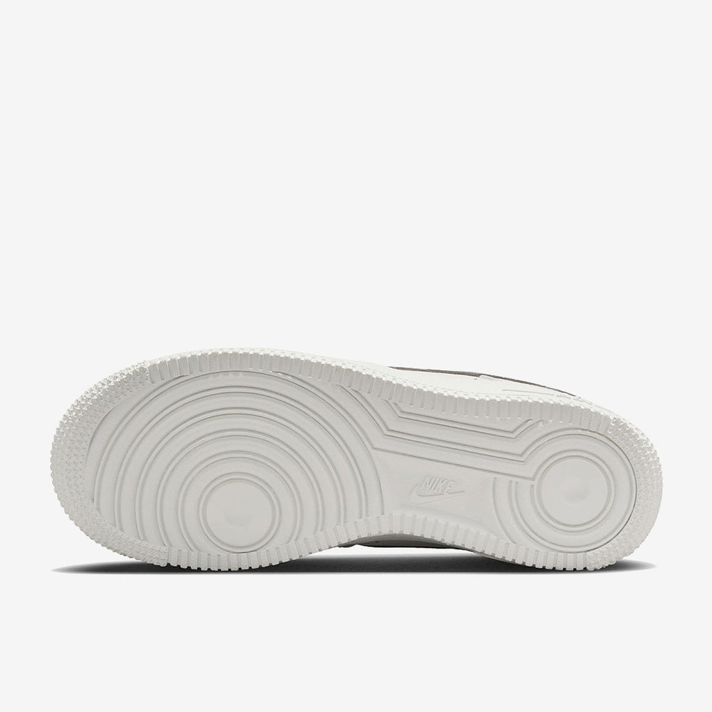 Nike Sportswear Older Kids Air Force 1 (GS)