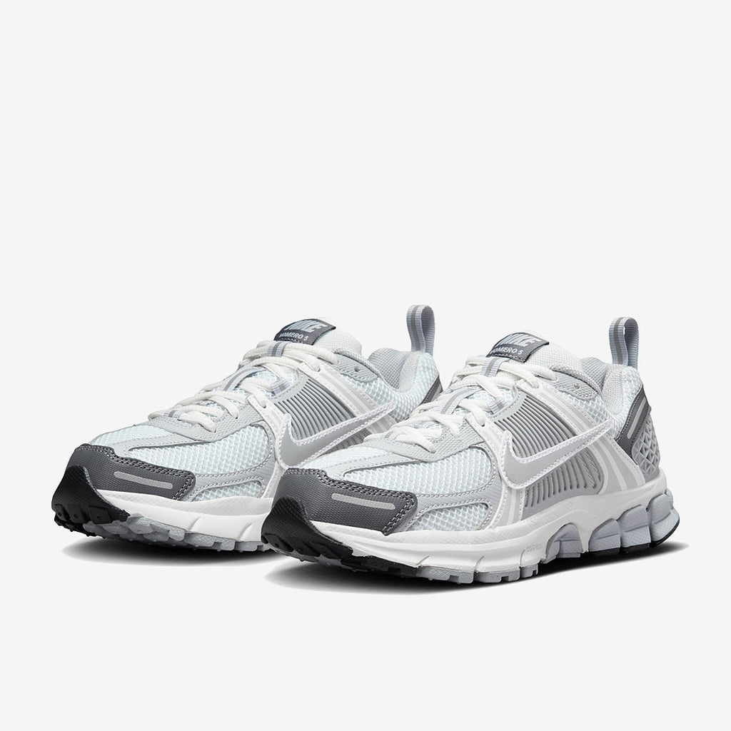 Nike Sportswear Older Kids Vomero 5 (GS)