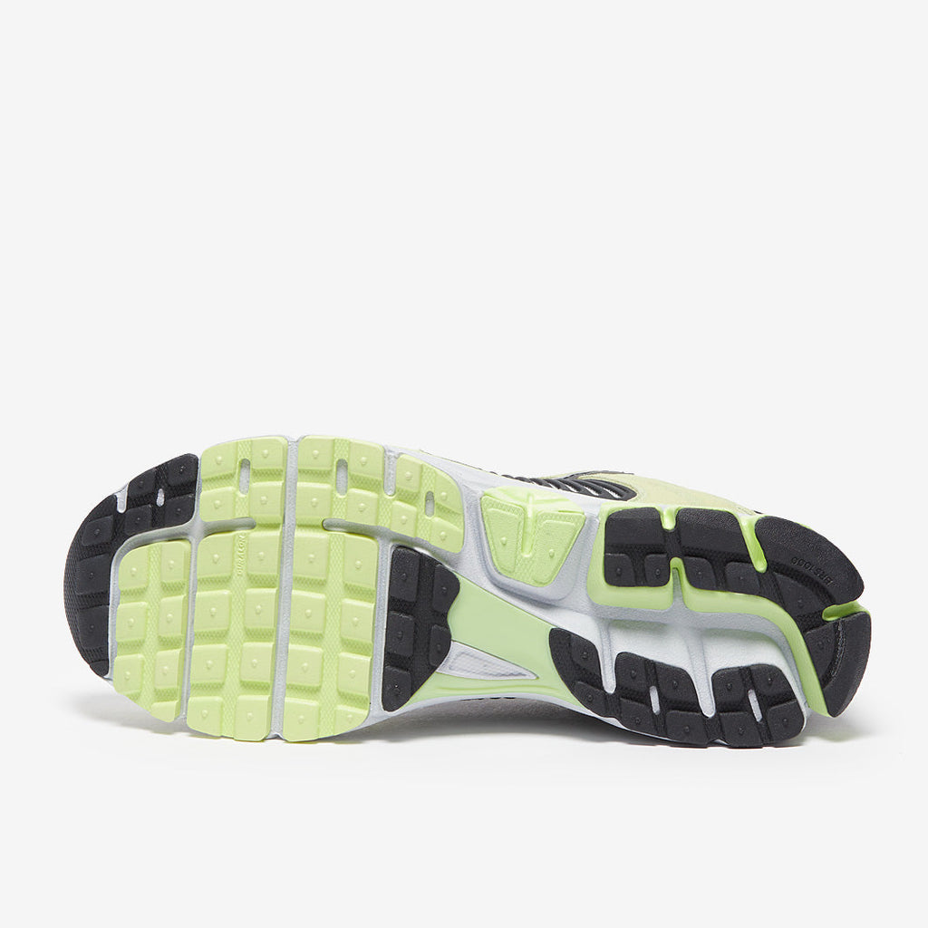 Nike Sportswear Zoom Vomero 5