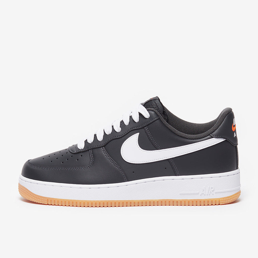 Nike Sportswear Air Force 1 '07 LV8