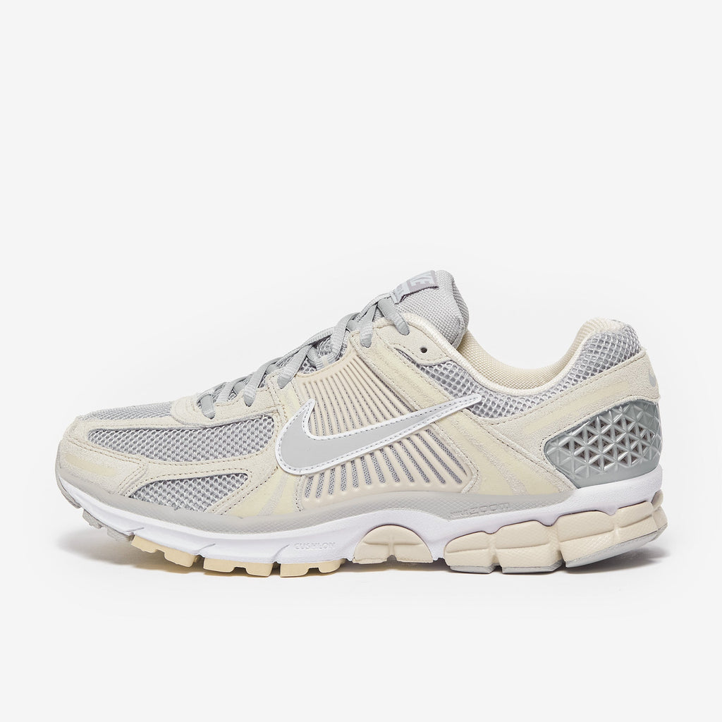 Nike Sportswear Zoom Vomero 5