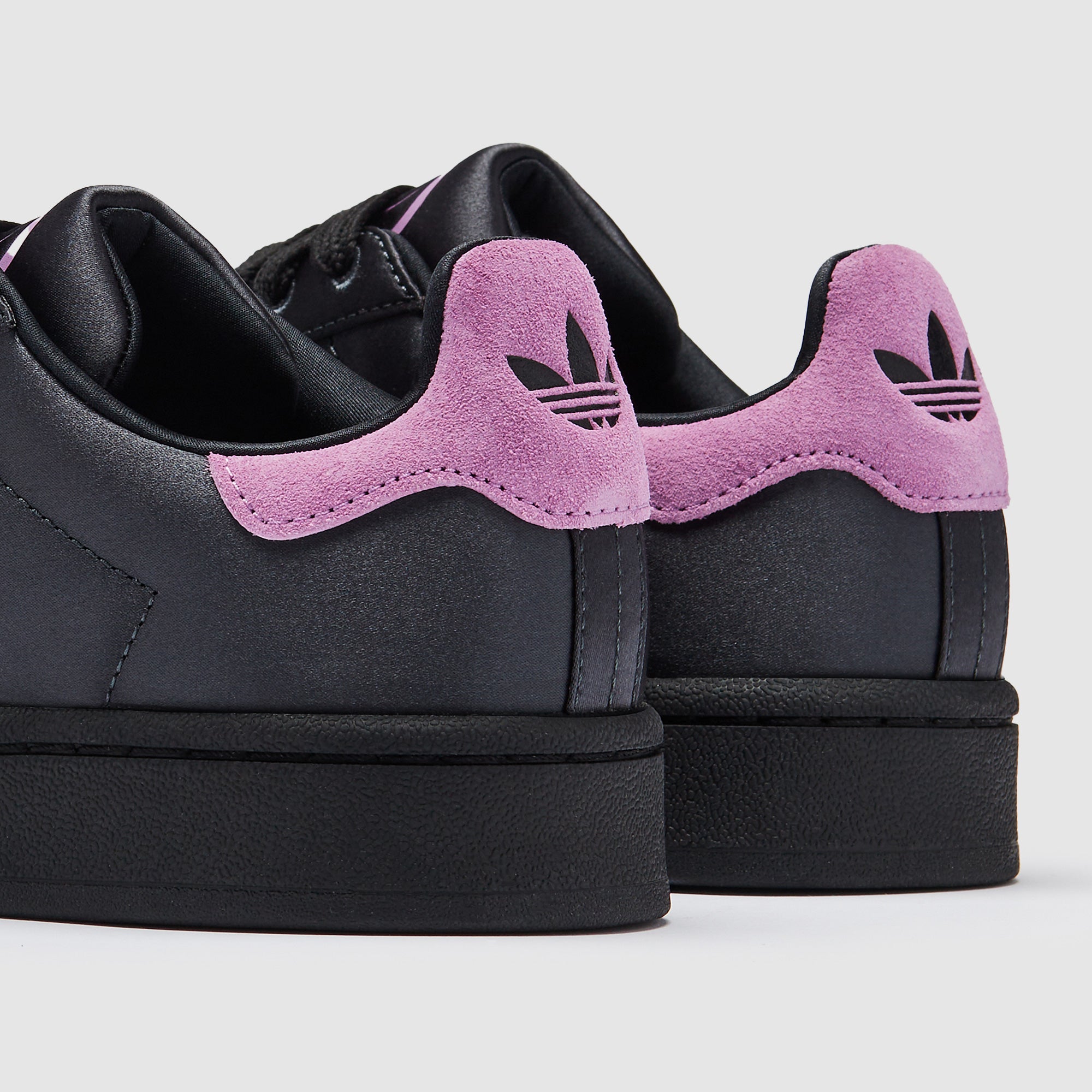 adidas Originals Womens Campus 00s