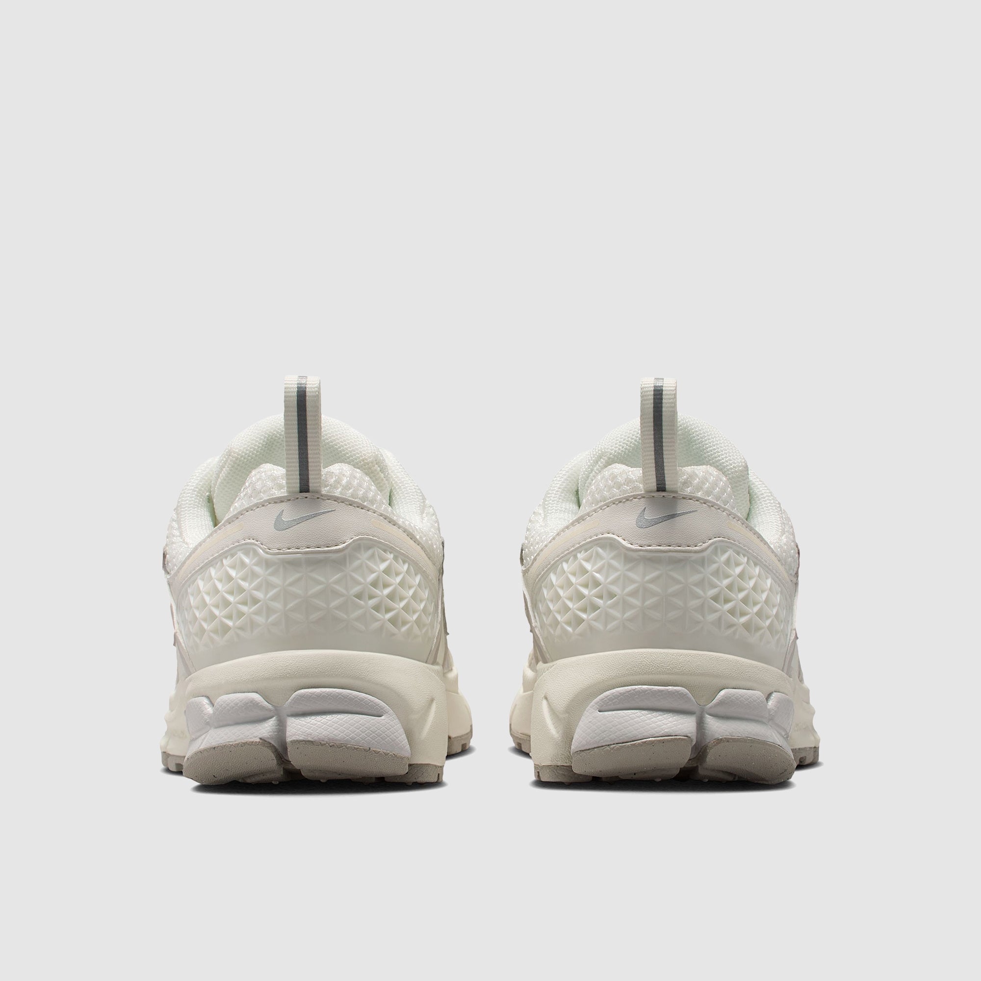 Nike Sportswear Older Kids Vomero 5 (GS)