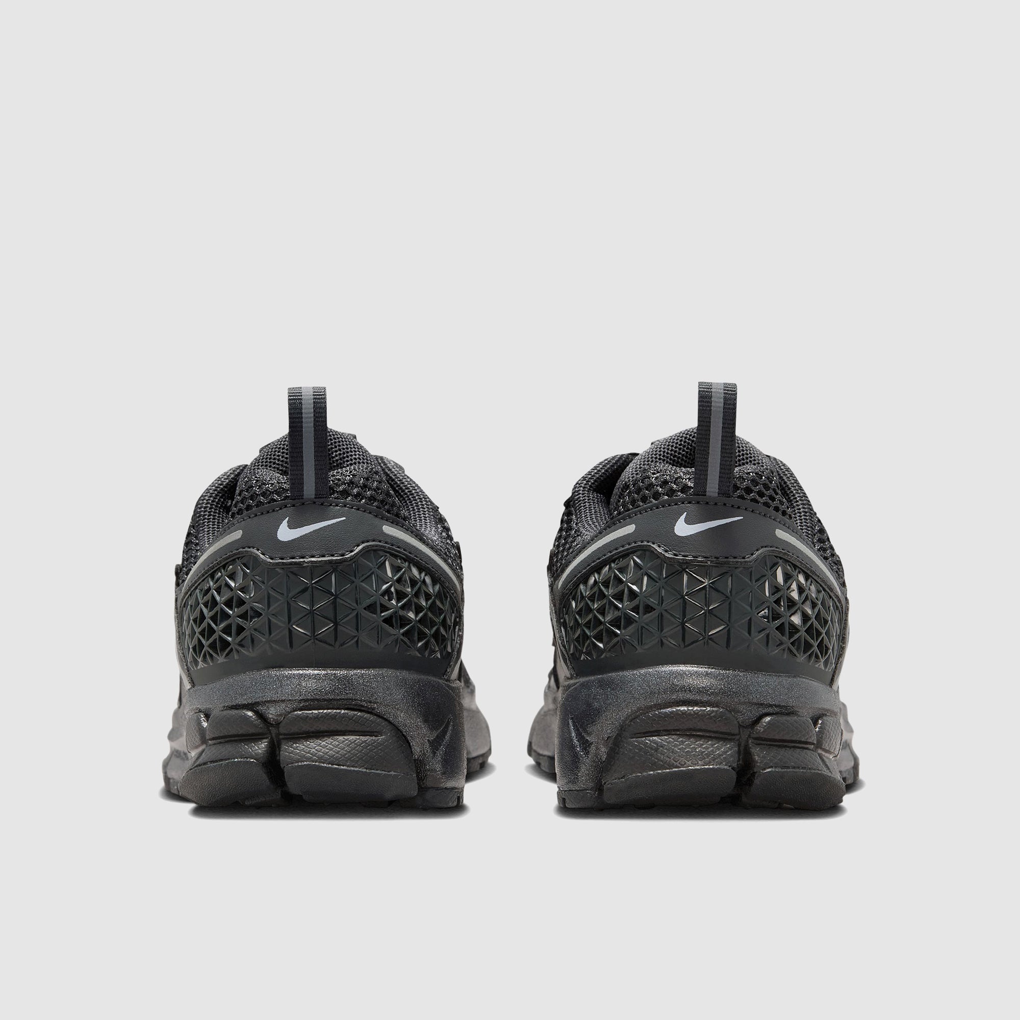 Nike Sportswear Older Kids Vomero 5 (GS)