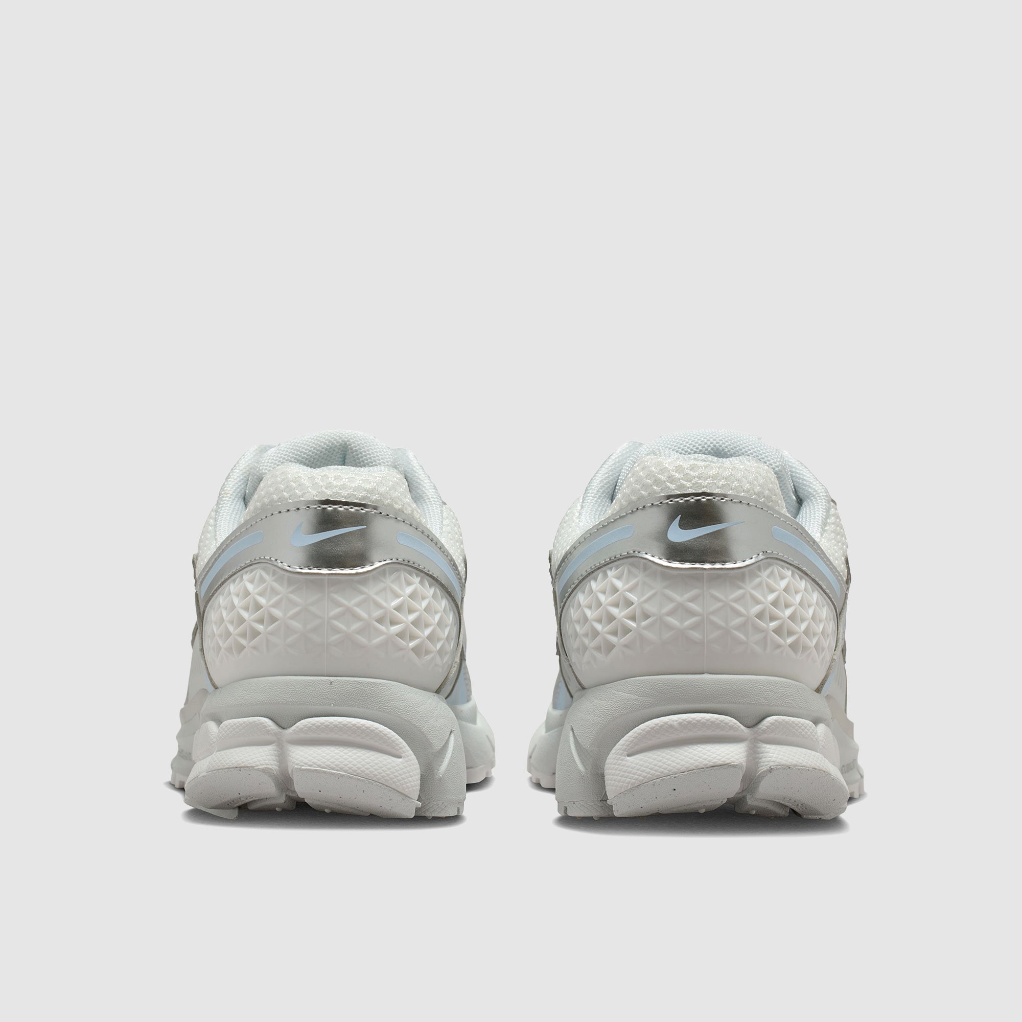 Nike Sportswear Womens Zoom Vomero 5