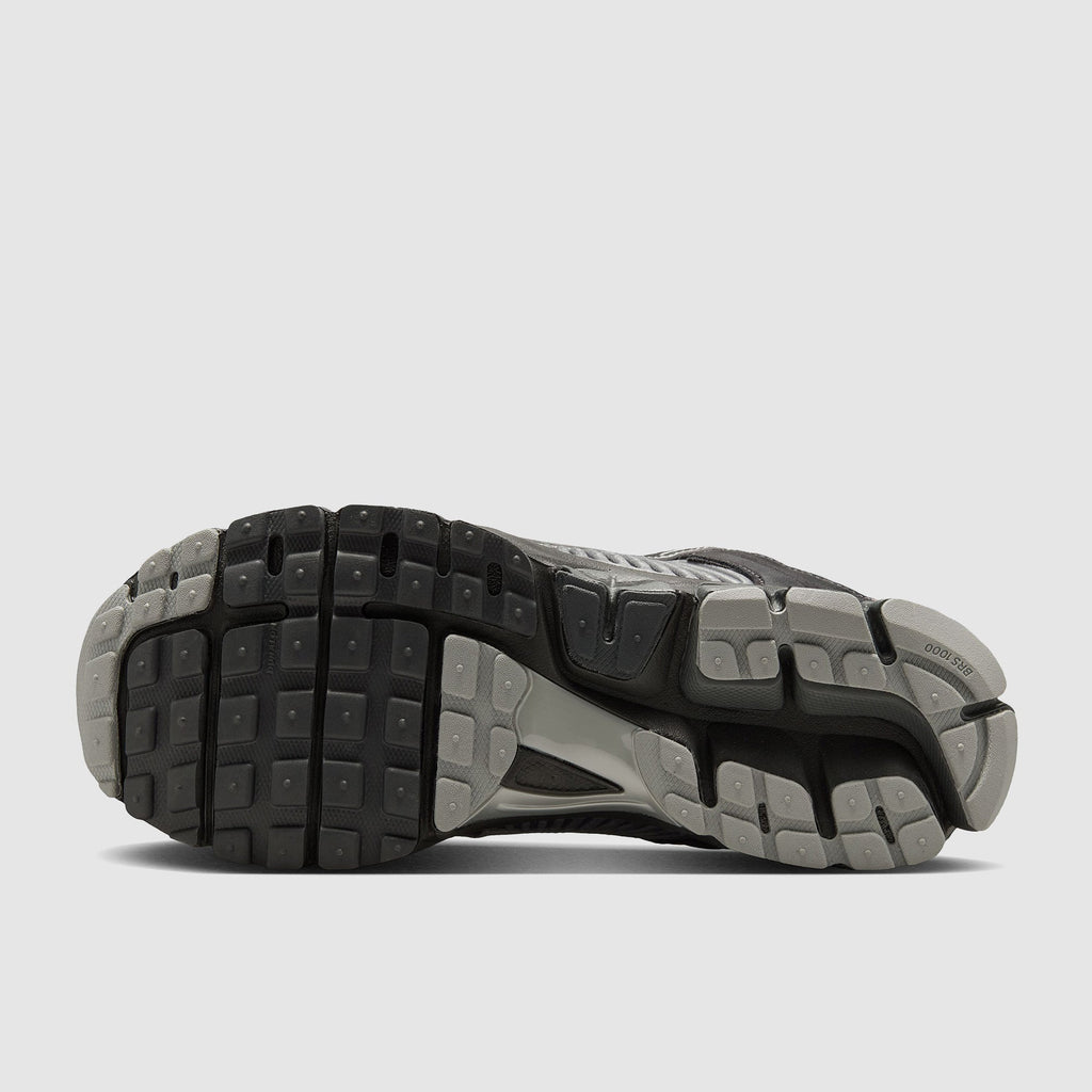 Nike Sportswear Zoom Vomero 5