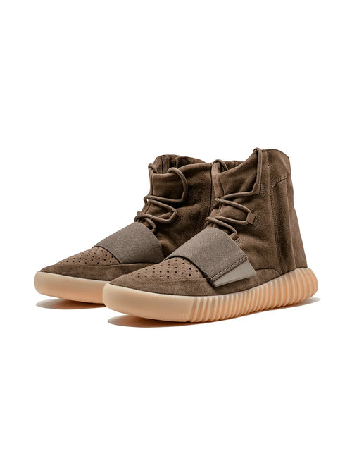 adidas Yeezy Boost 750 Chocolate Sneakers — Brown — Size US M 8.5 - US W 10 — Side View