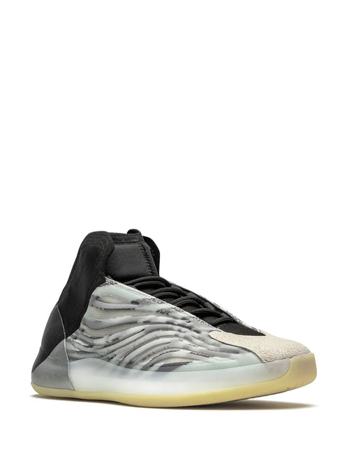 adidas Yeezy Qntm Bsktbl Yeezy Basketball Sneakers — Black — Size US M 3.5 - US W 5 — Side View