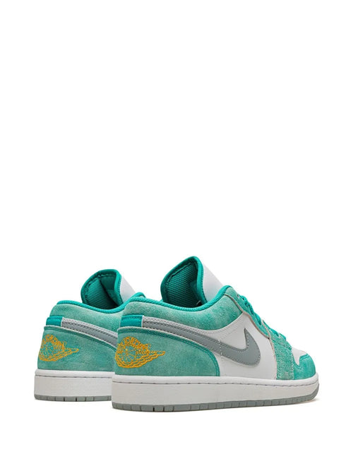 Air Jordan 1 Low Se New Emerald Sneakers — White/Light Green — Size US M 11.5 - US W 13 — Side View