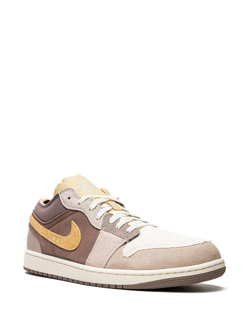 Air Jordan 1 Low Se Craft Taupe Haze Sneakers — Taupe/Brown — Size US M 9.5 - US W 11 — Side View