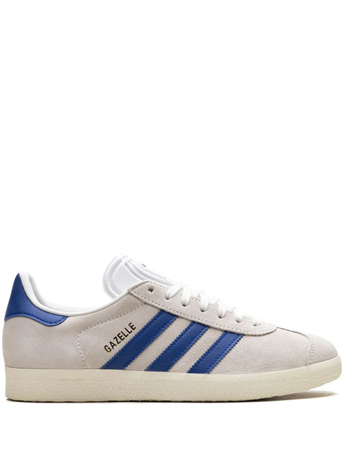 adidas X Manchester United Gazelle Sneakers — Light Beige — Size US M 6 - US W 7.5 — Front View