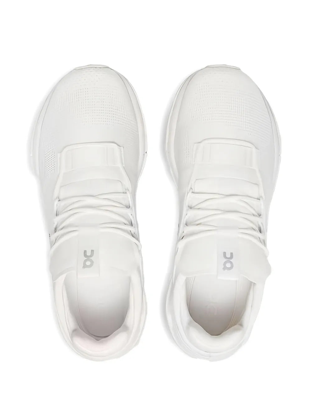 On Running Cloudnova Lace-Up — White — Size US M 3.5 - US W 5 — Top View