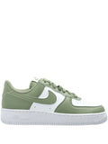 Nike Lace-Up Fastening — Green — Size US M 3.5 - US W 5 — Front View