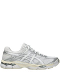 ASICS Gel Cumulus 16 Logo — White — Size US M 3.5 - US W 5 — Front View