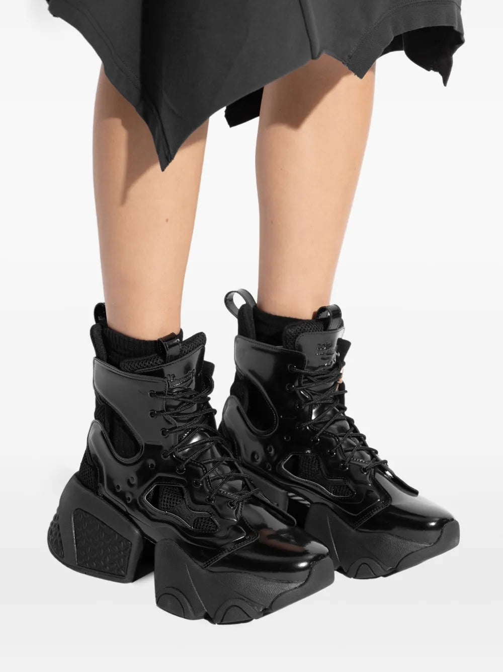 Noir Kei Ninomiya X Comme Des Gar ns Cut-Out Platform — Black — Size US M 3.5 - US W 5 — Detail View