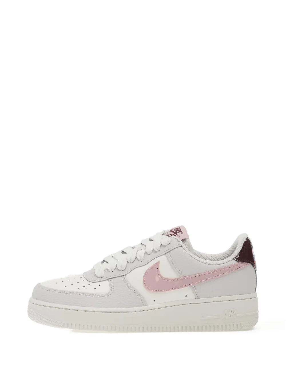 Nike Air Force 1 '07 — White — Size US M 3.5 - US W 5 — Detail View