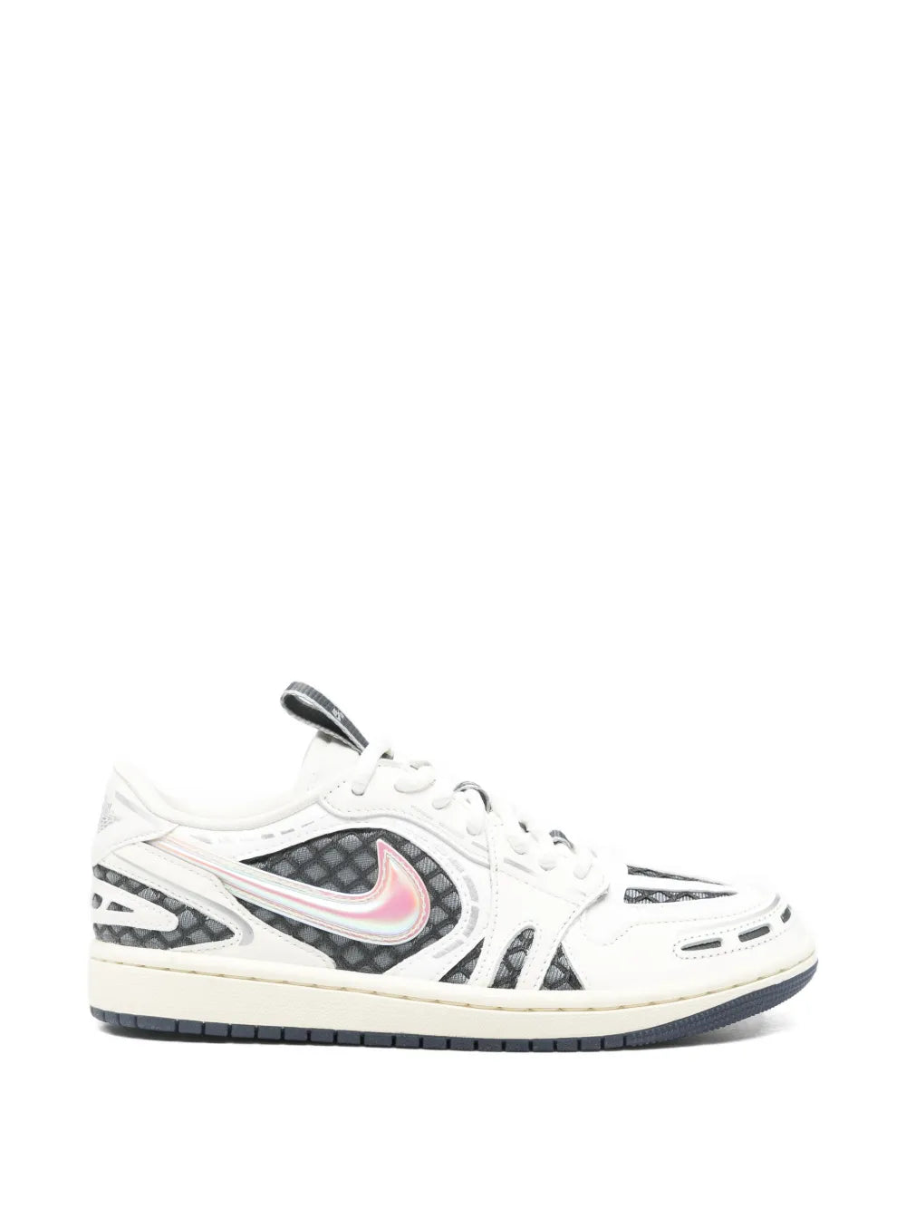 Nike Method Of Make Logo-Detail — White — Size US M 3.5 - US W 5 — Front View