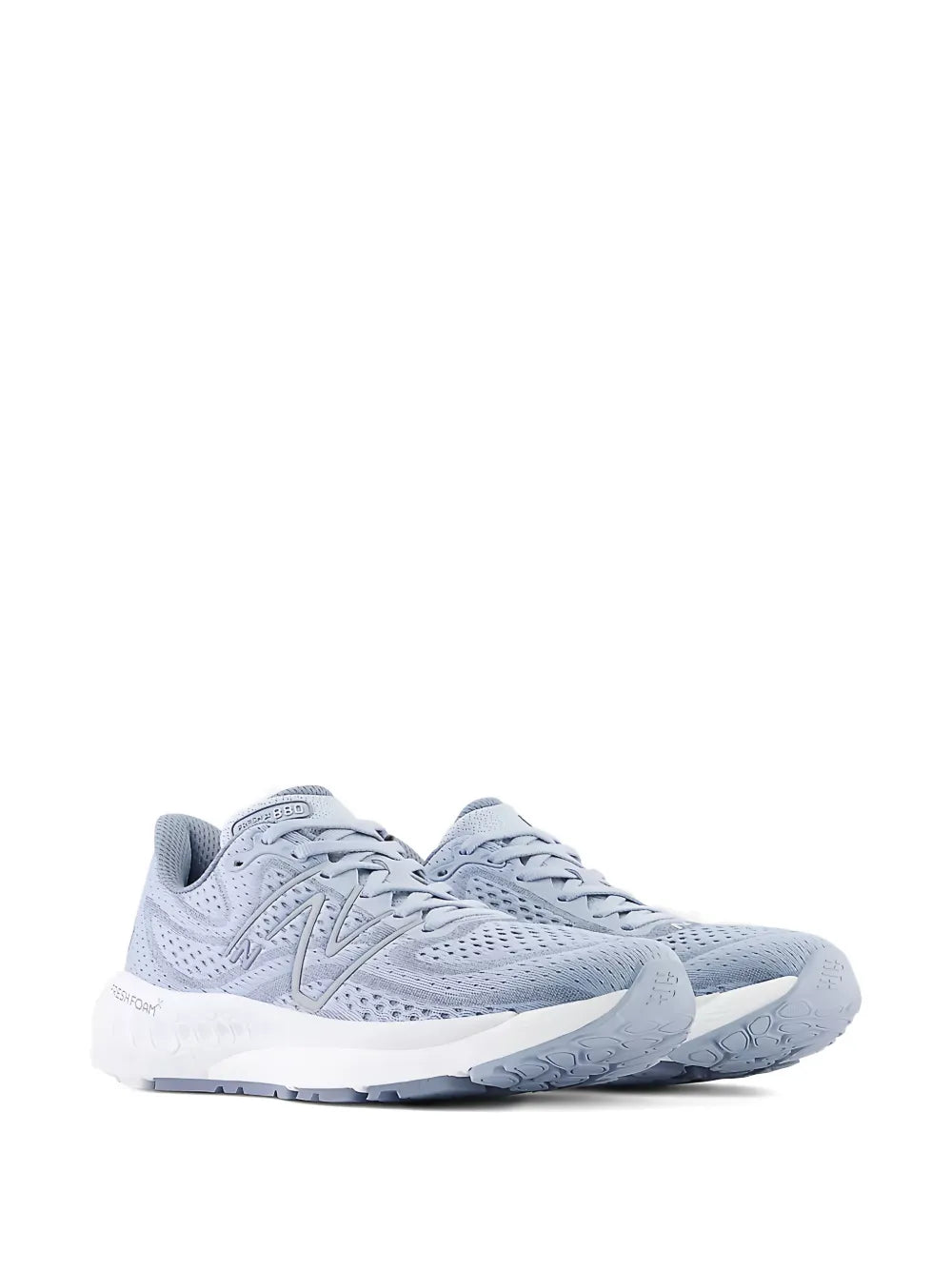 New Balance 880V13 Wide — Grey — Size US M 3.5 - US W 5 — Side View