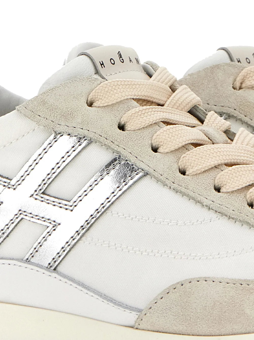 Hogan H699 Metallic-Logo — Beige — Size US M 3.5 - US W 5 — Detail View