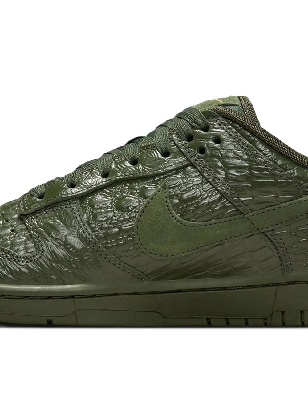 Nike Dunk Low Snakeskin-Effect — Green — Size US M 3.5 - US W 5 — Side View